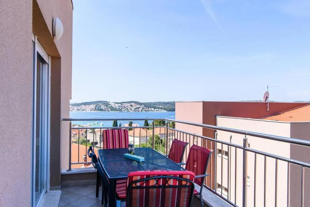Apartment Lucha Trogir