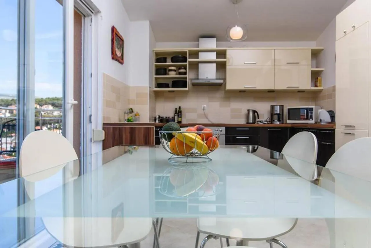 Apartment Lucha Trogir